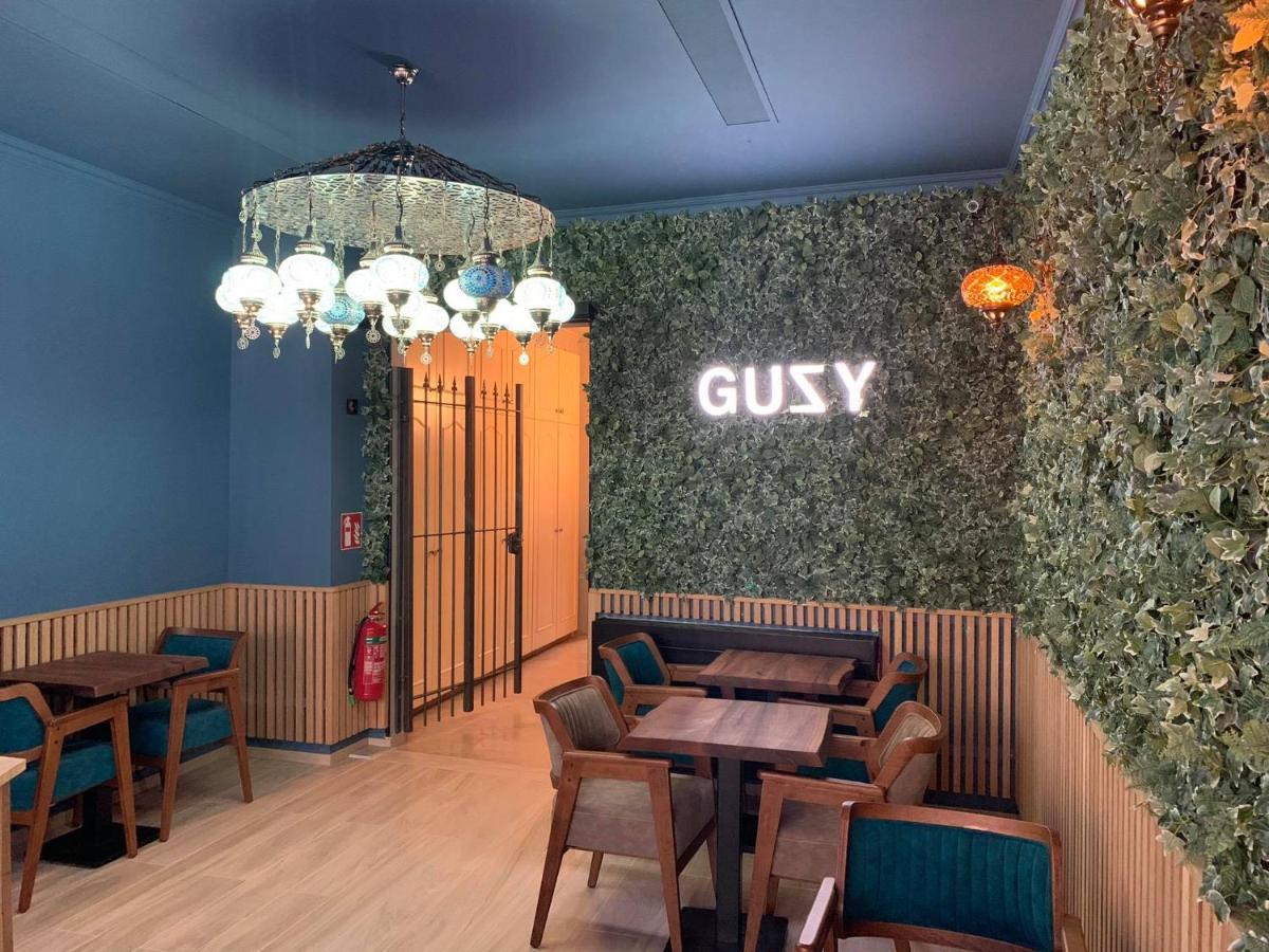 Hotel Guzy リール エクステリア 写真