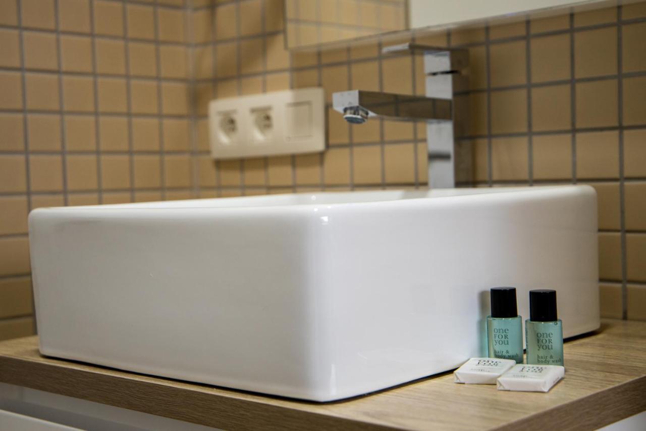 Hotel Guzy リール エクステリア 写真